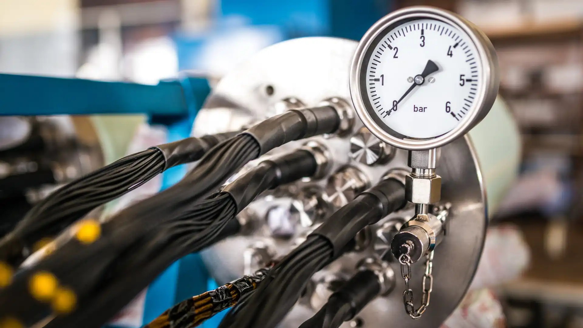 industrial-ten-with-a-temperature-regulator-2025-01-29-05-42-30-utc